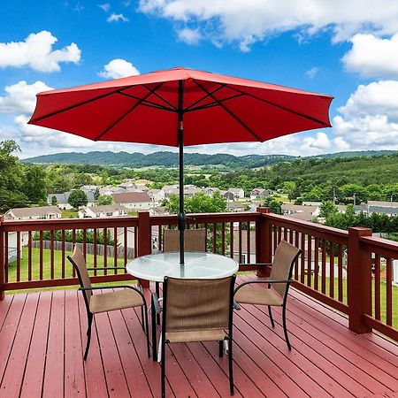 Scenic Views & Majestic Sunsets, Relax Like Home! Dandridge Luaran gambar